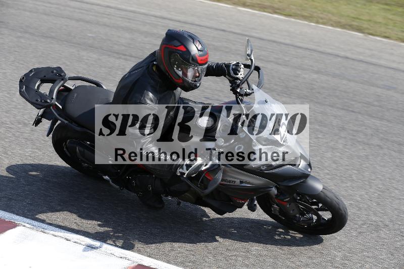 /49 26.08.2025 Cornu Master School ADR/gruen-vert/25